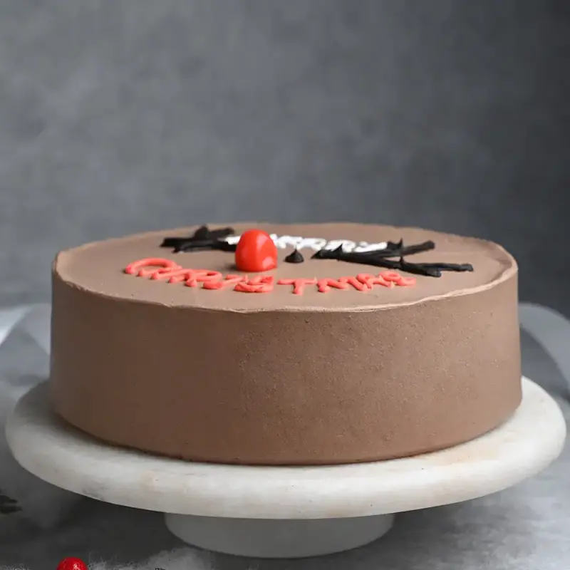 Creamy Christmas Choco Cake