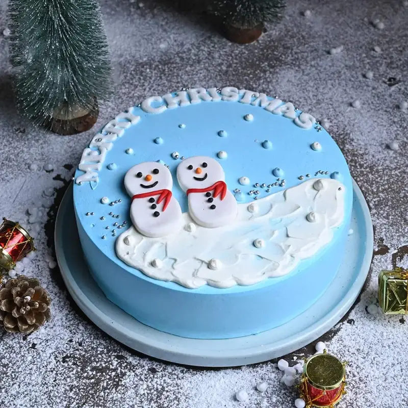 Two Snowmen Christmas Pineapple Cake