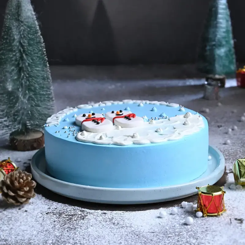 Two Snowmen Christmas Pineapple Cake